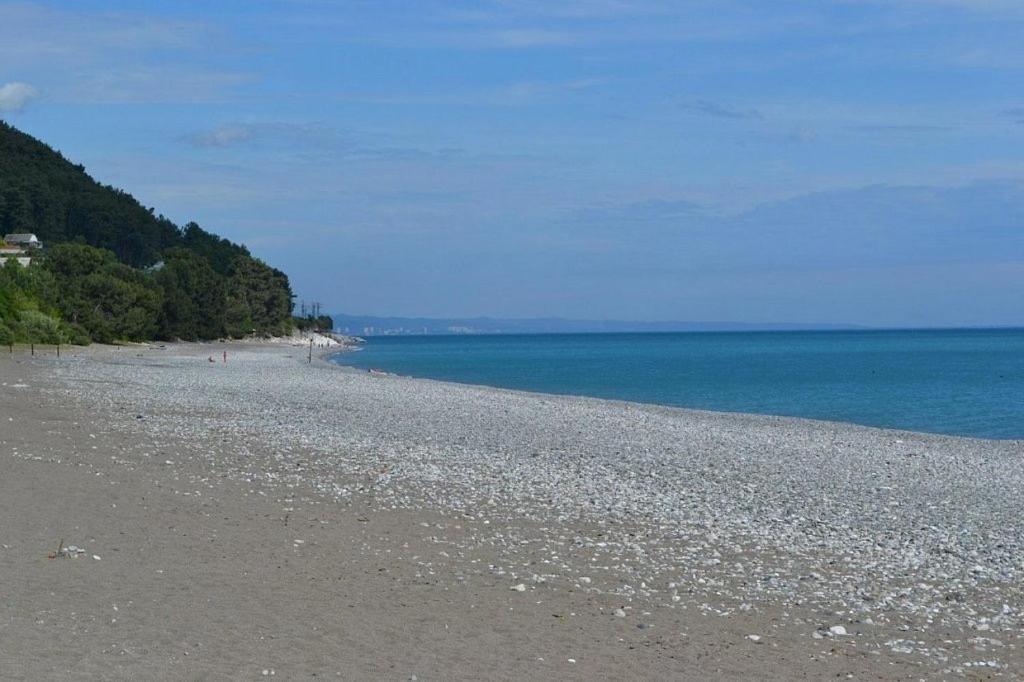 Sea breeze Ξενοδοχείο Tsandrypsh Εξωτερικό φωτογραφία